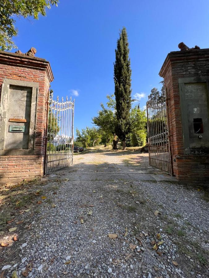 لوكا Borgo Al Canto Degli Alberi المظهر الخارجي الصورة